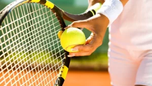 Cách Giao Bóng Chuẩn Trong Tennis