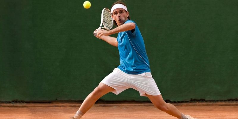 Chi phí học tennis