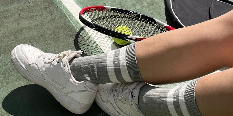 Hãng Giày Tennis Sân Cứng